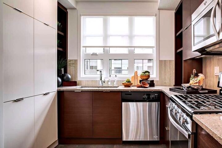 Property Photo:  1719 9A Street SW 121  AB T2T 6S3 