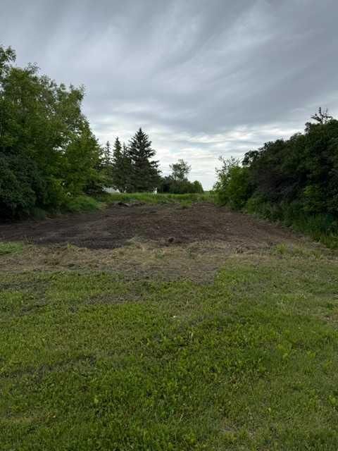 Property Photo: 16 Main St AB T0M 0V0