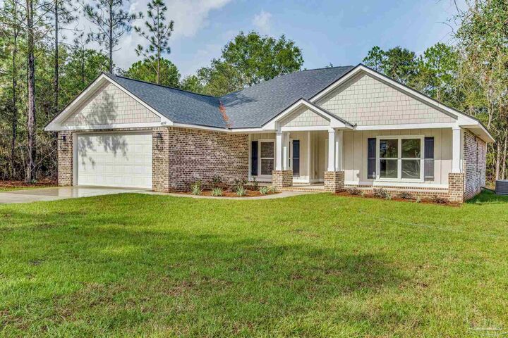 Property Photo:  4304 Watkins St  FL 32571 