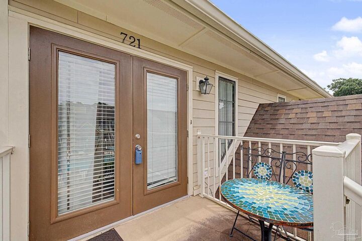 Property Photo: 5001 Grande Dr 721 FL 32503