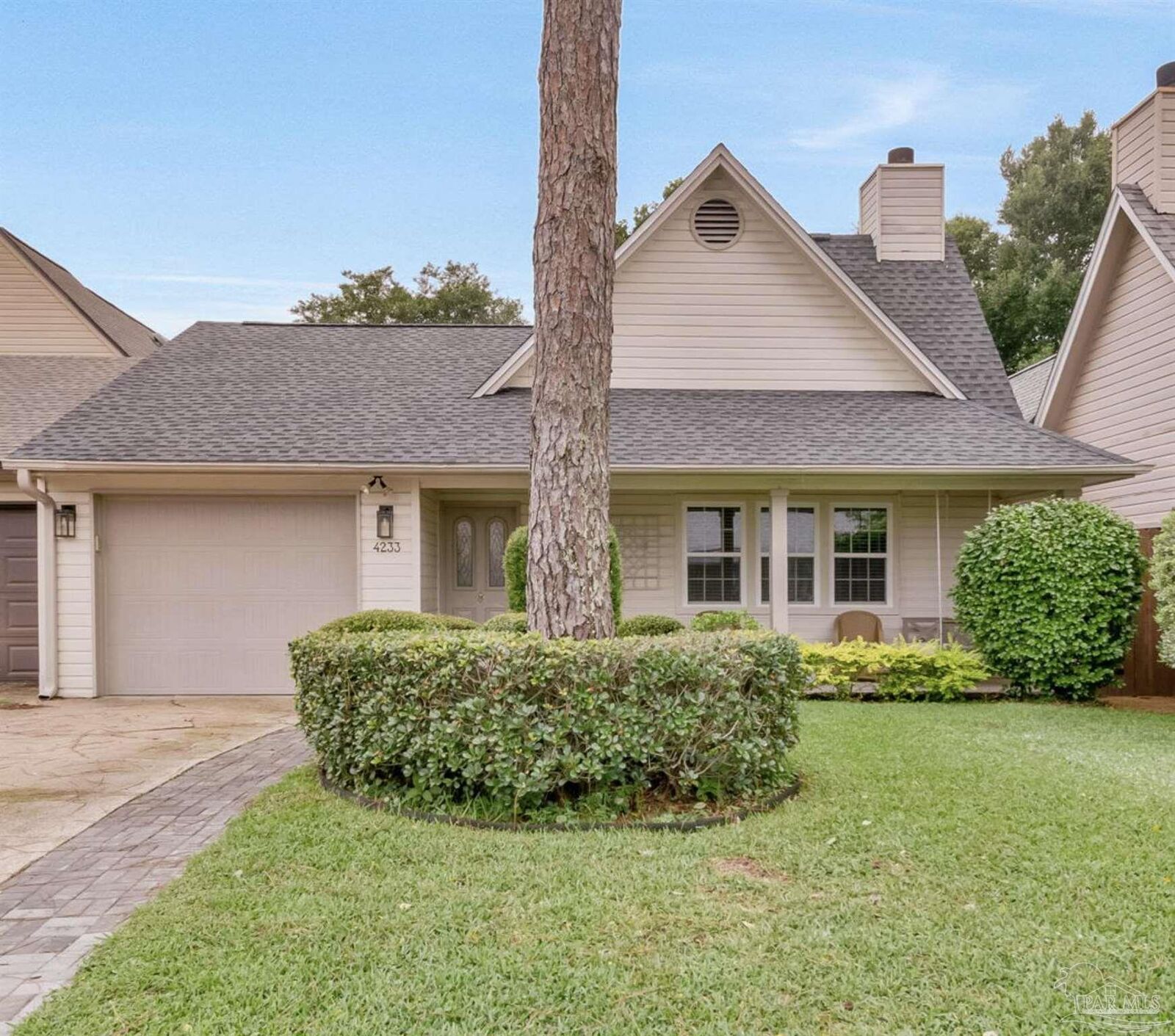 Property Photo:  4233 Spanish Trail Pl  FL 32504 