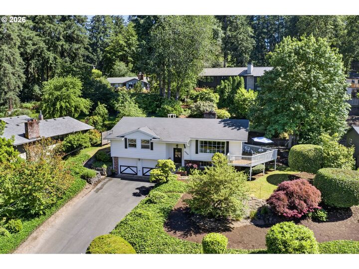 Property Photo: 2680 Greentree Rd OR 97034