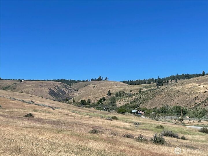 Property Photo: 20 Xxx Robbins Road Rd WA 98926