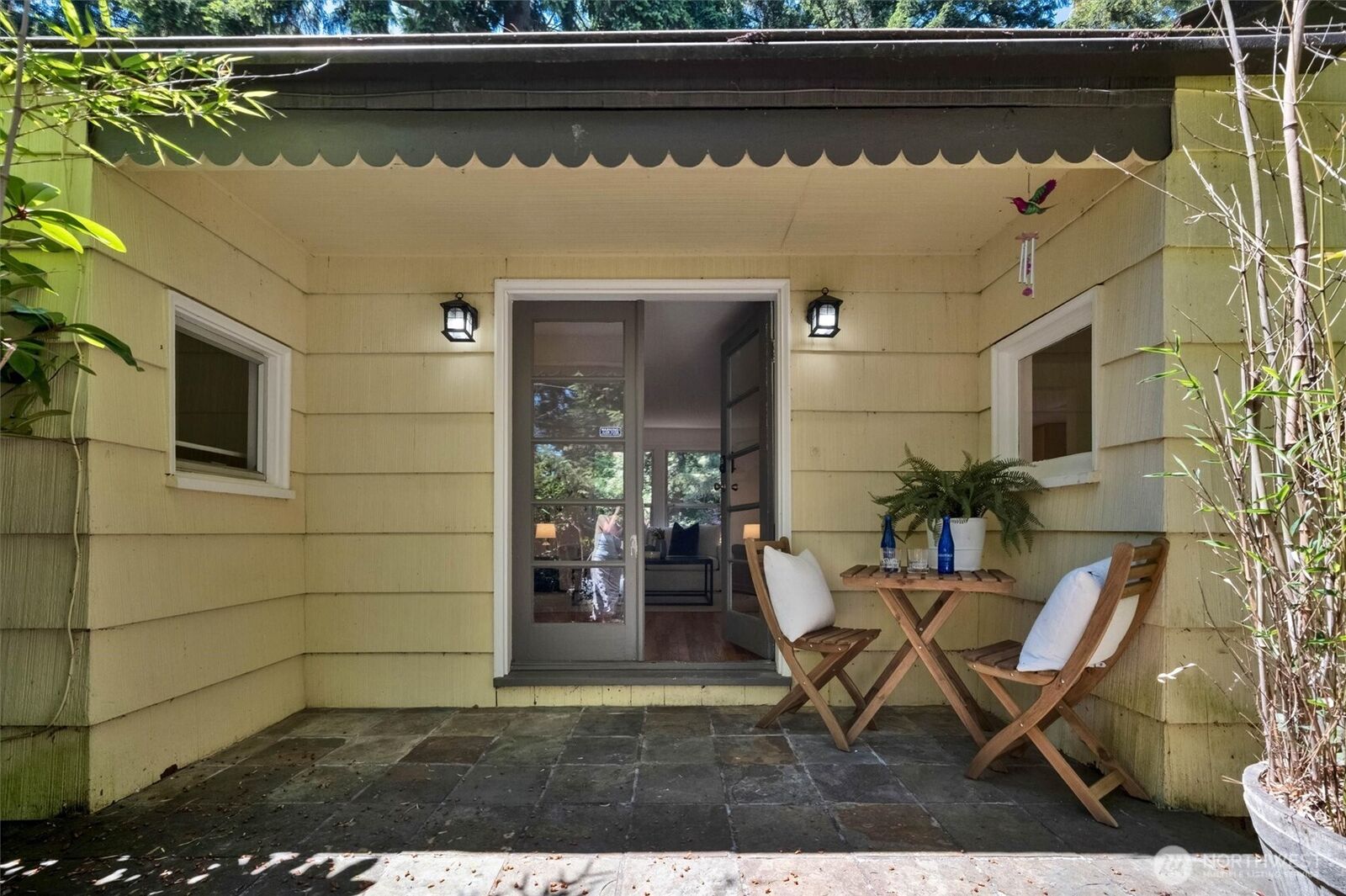 Property Photo:  13753  Stone Avenue N  WA 98133 