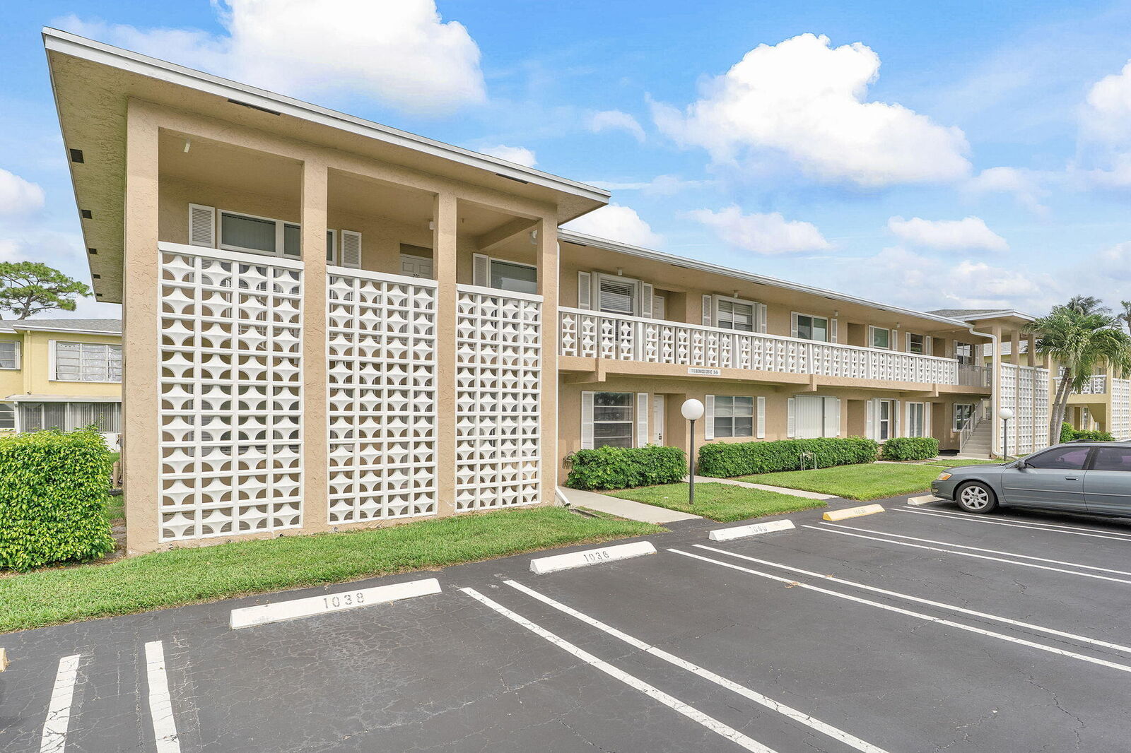 Property Photo:  1110 Boxwood Drive 202  FL 33445 