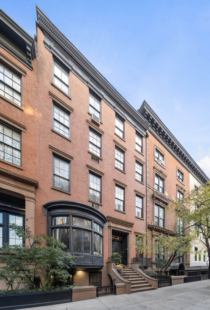 Property Photo:  12 W 10th Street 4  NY 10011 