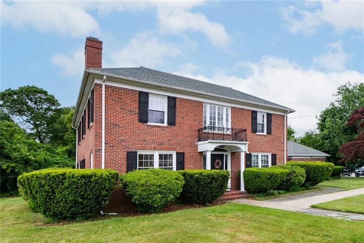 Property Photo:  873 Warwick Avenue  RI 02888 