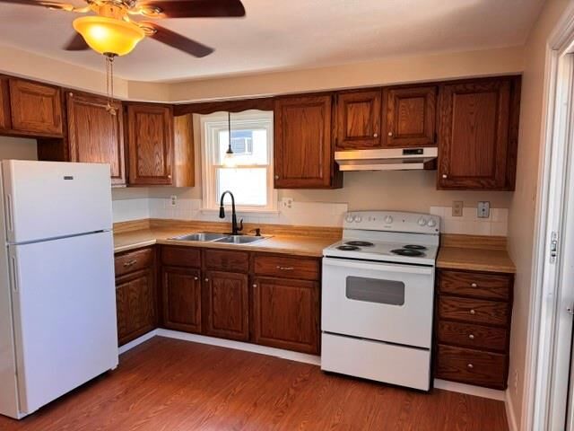 Property Photo:  32 Bowles Court  RI 02860 