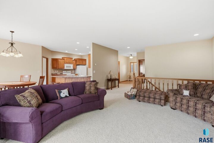 Property Photo:  3205 S Lupine Pl  SD 57110 
