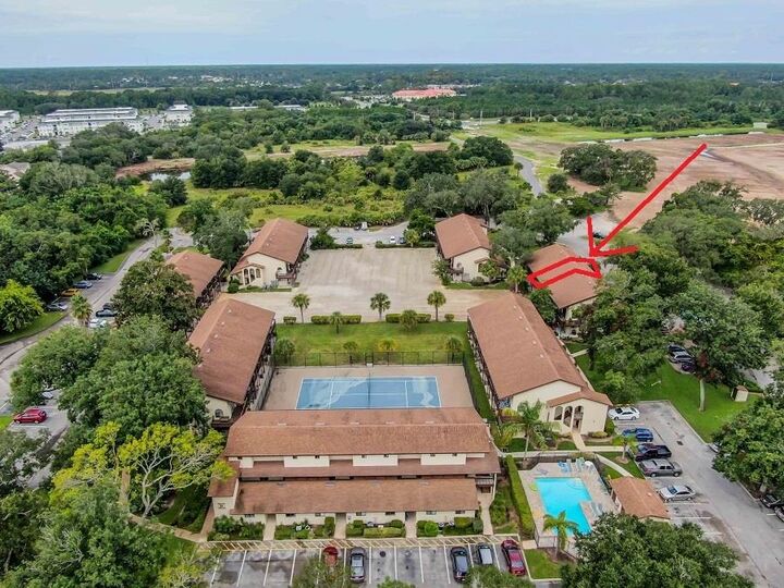 Property Photo:  1255 B Ponce Island Dr 724  FL 32095 