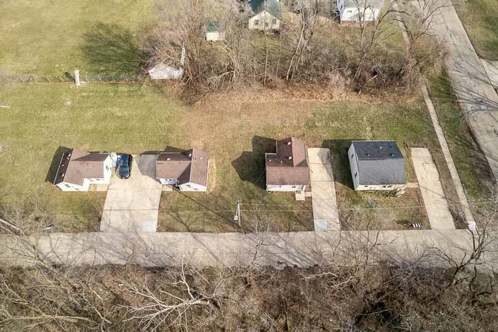 Property Photo: 2160 S Wisconsin Avenue WI 53511