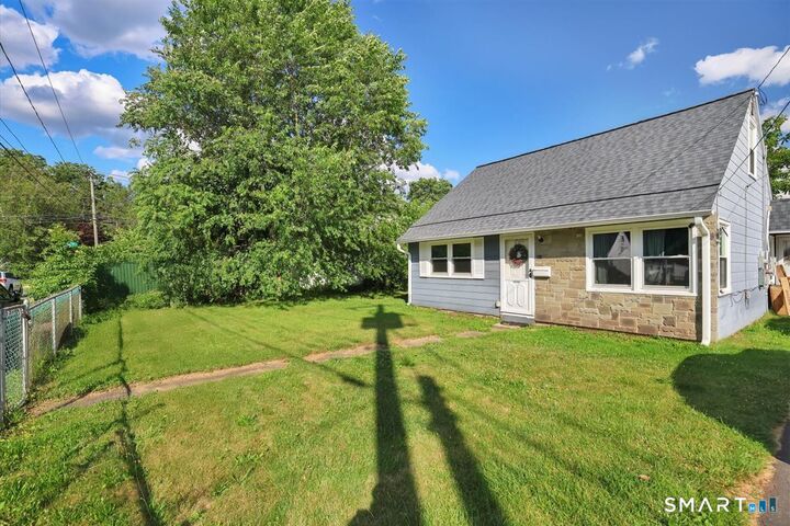 Property Photo: 383 Glen Hills Road CT 06451