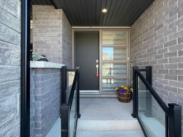 Property Photo: 9 Oscar Steeper Lane ON L6C 3L7
