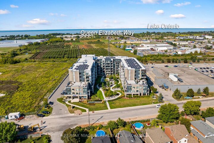 Property Photo: 5055 Greenlane Road 131 ON L3J 2J3