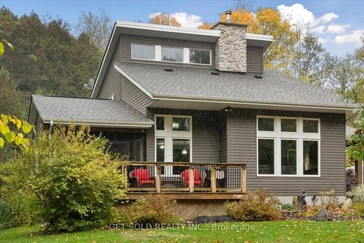 Property Photo: 11 Fieldway Court ON L0N 1J0