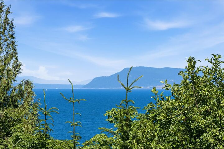 Property Photo: 439 College Rd #302 BC V9K 0B2