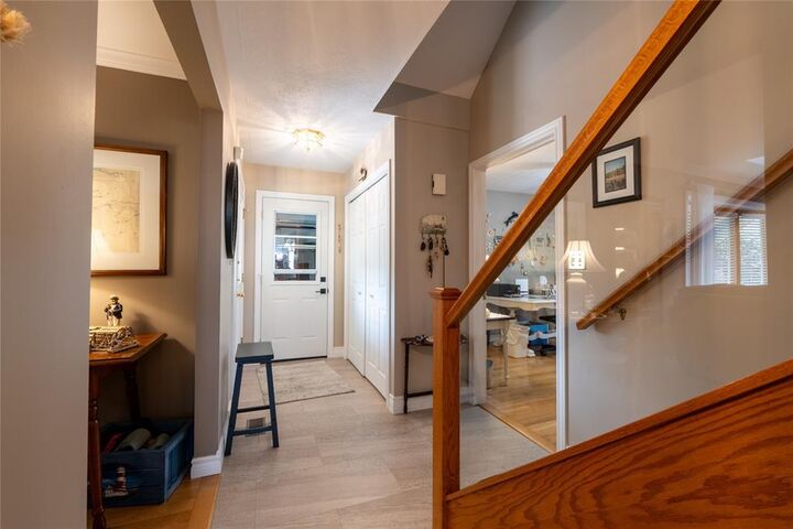Property Photo: 33 Wilson Street ON N8A 5A5