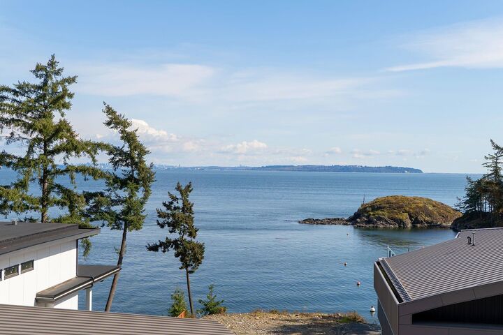 Property Photo: 242 Shore Lane BC V0N 1G2
