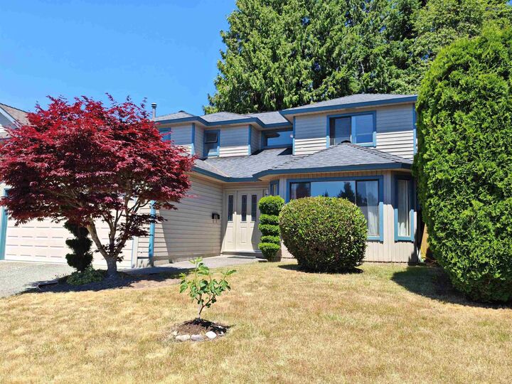 11933 Woodgrove Avenue — photo 1