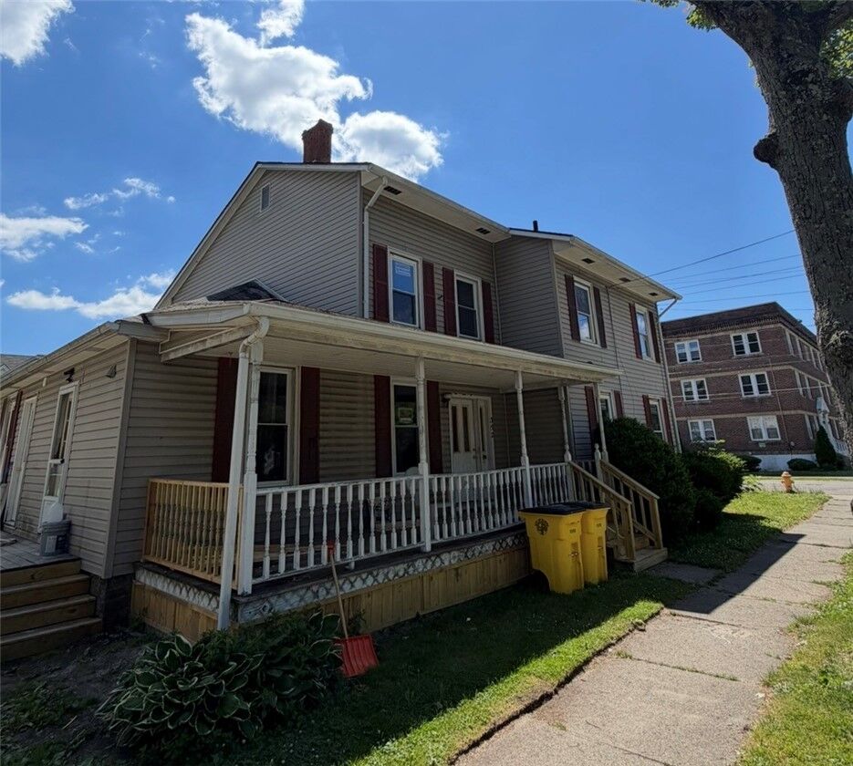 Property Photo:  352 Walnut Street  NY 14901 