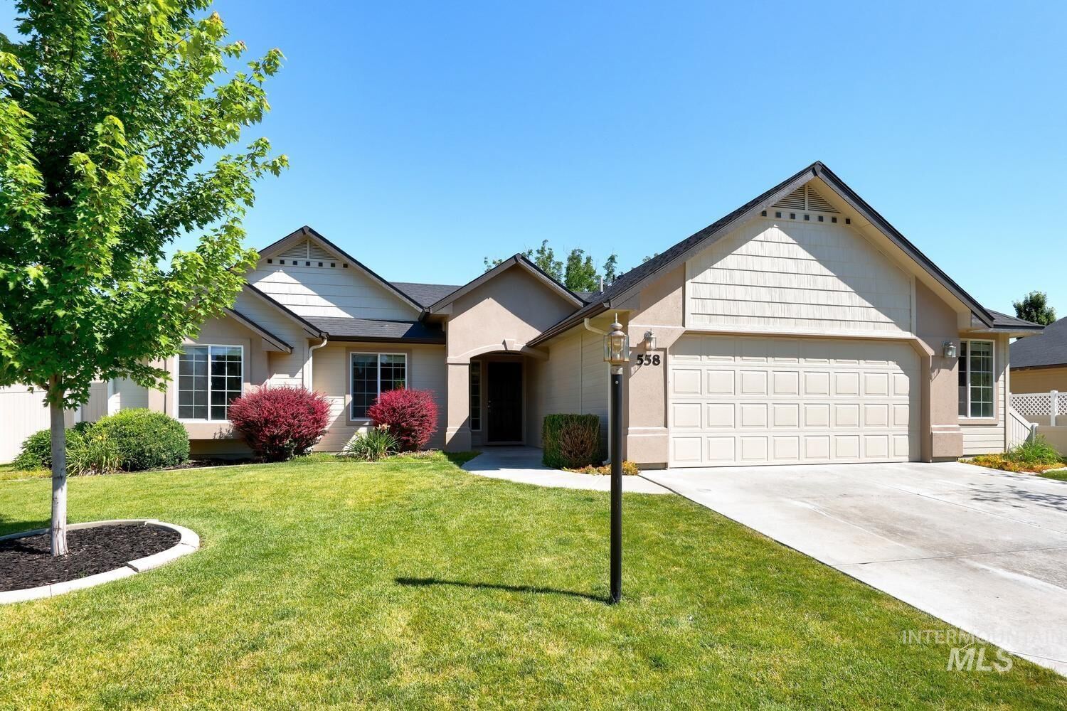 Property Photo:  558 W Black Rock Dr  ID 83646 