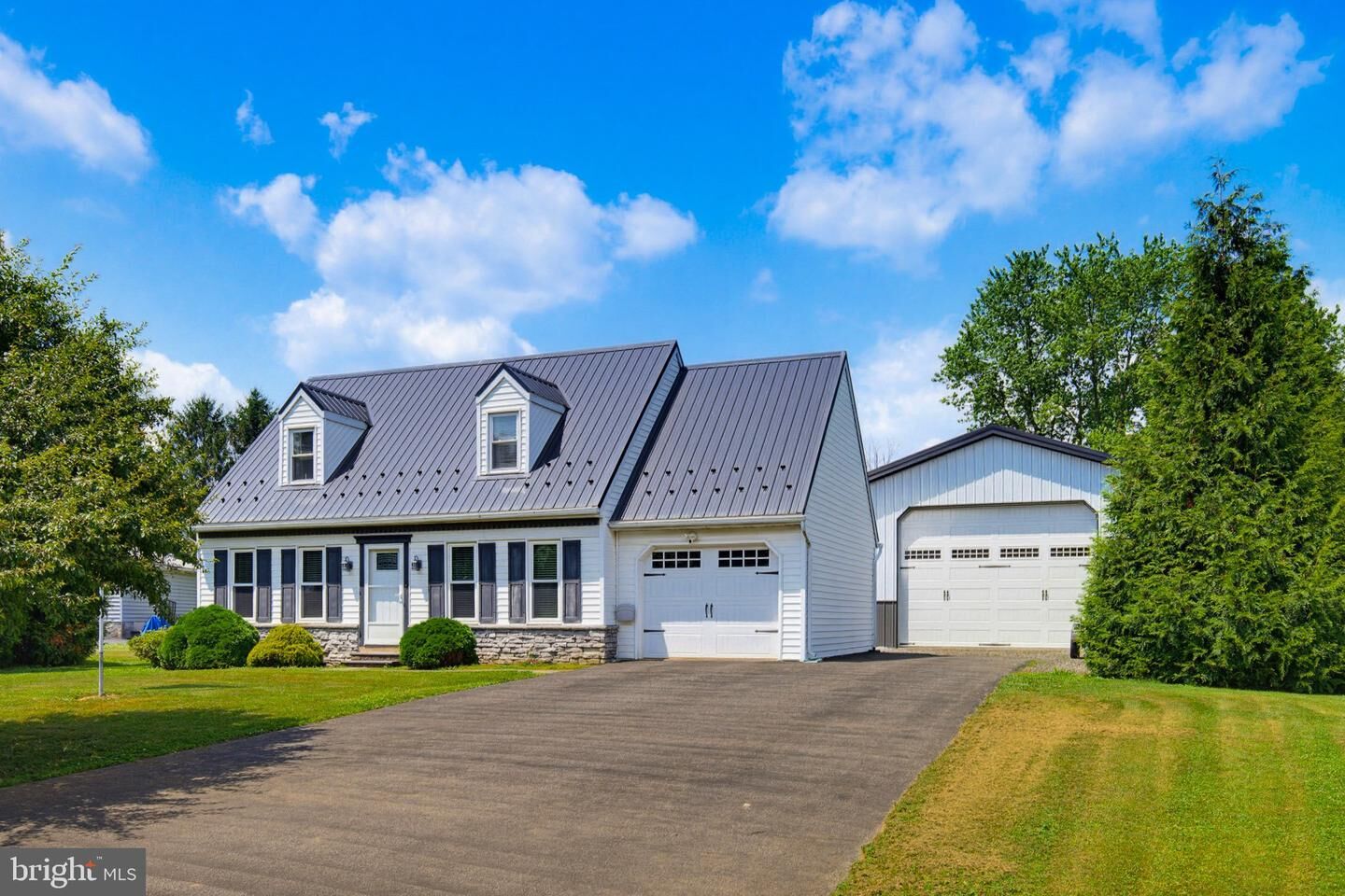 Property Photo: 50 Hartwicke Drive PA 17566