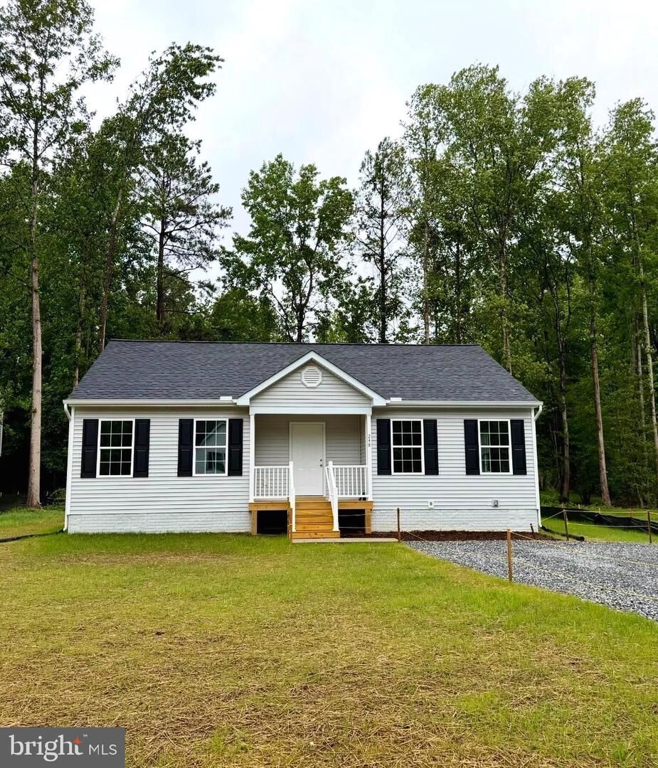 Property Photo: 248 American Drive VA 22546