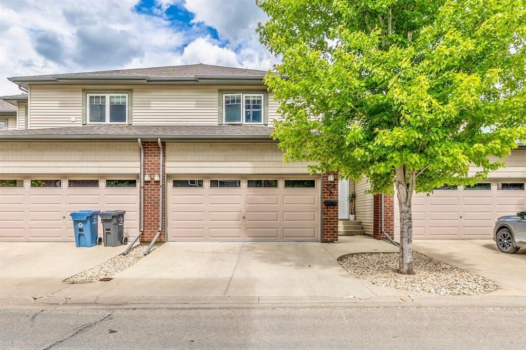 Property Photo:  306 Fairhaven Road  MB R3P 2S6 