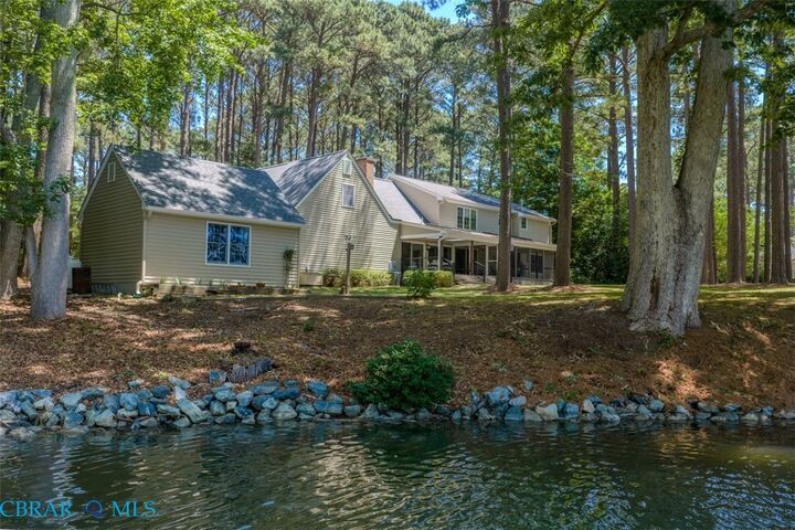 Property Photo: 196 Locust Grove Lane VA 22482
