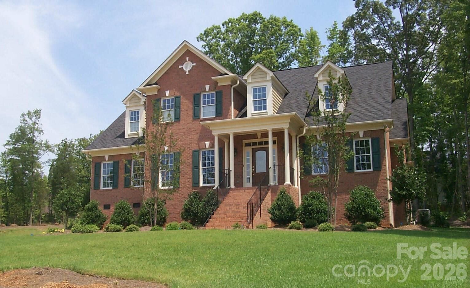 Property Photo:  1016 Firethorne Club Drive  NC 28173 