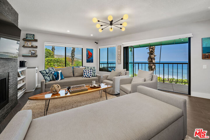 Property Photo:  26666 Seagull Way  CA 90265 