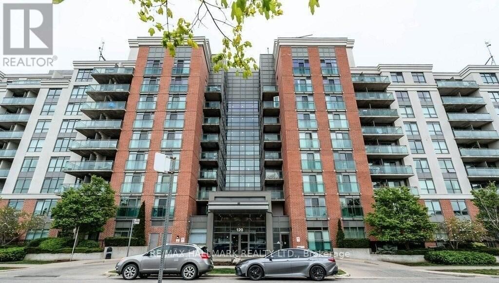 Property Photo: 120 Dallimore Circle 417 ON M3C 4J1