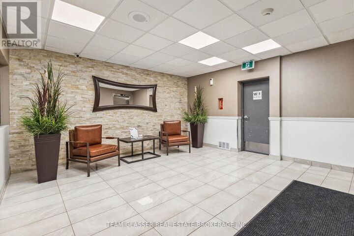 Property Photo:  21 King Street 409  ON N6A 5H3 