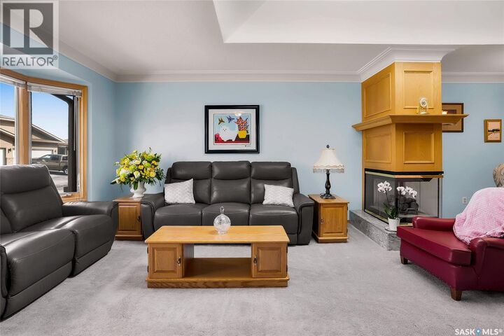 Property Photo:  117 420 Heritage Crescent  SK S7H 5P3 