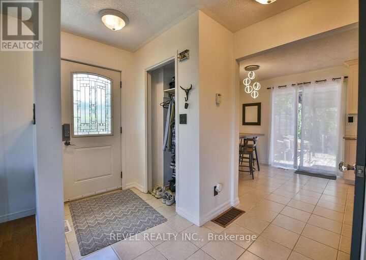 Property Photo:  314 Jv Bonhomme Boulevard  ON P4P 1H4 