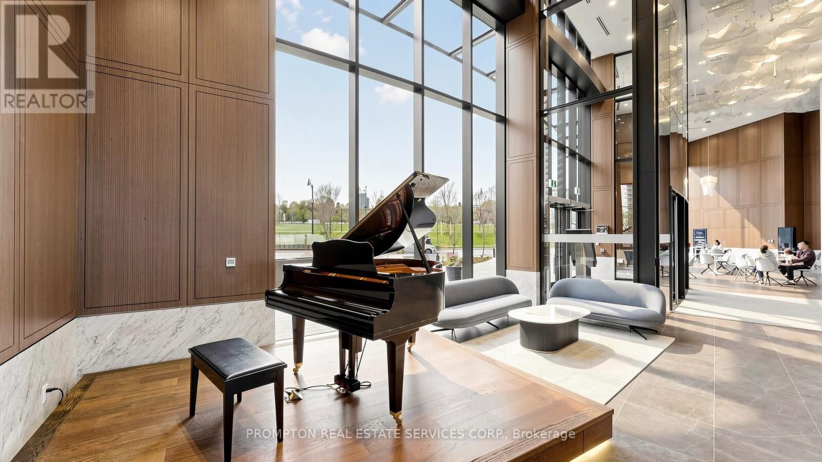 Property Photo:  68 Esther Shiner Boulevard 1012  ON M2K 0J6 