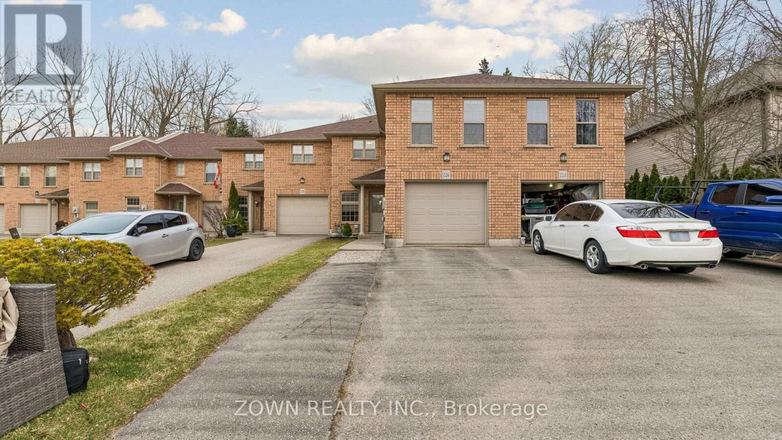 Property Photo:  226 Cherry Street  ON N5C 1J2 