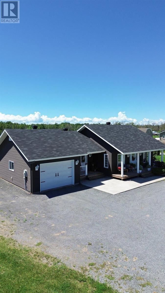 Property Photo: 1503 Base Lin ON P6A 5K6