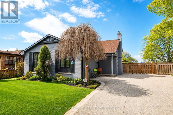 Property Photo: 29 Willcher Drive ON L2M 6R2