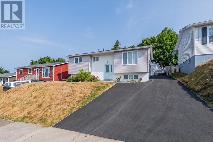 Property Photo:  20 Clearview Street  NL A1S 1B3 