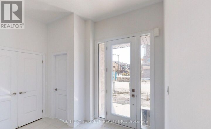 Property Photo:  1000 Andrew Murdoch Street  ON L1L 0S2 