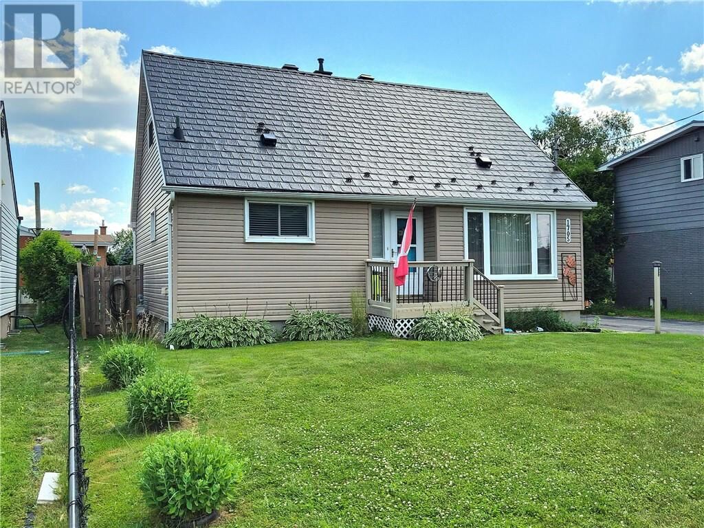 Property Photo: 1705 Gemmel Street ON P3A 1H5