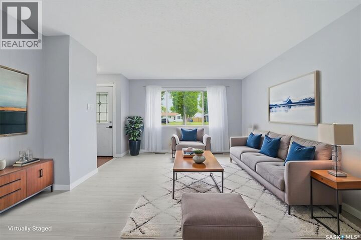 Property Photo:  514 V Avenue S  SK S7M 3E9 