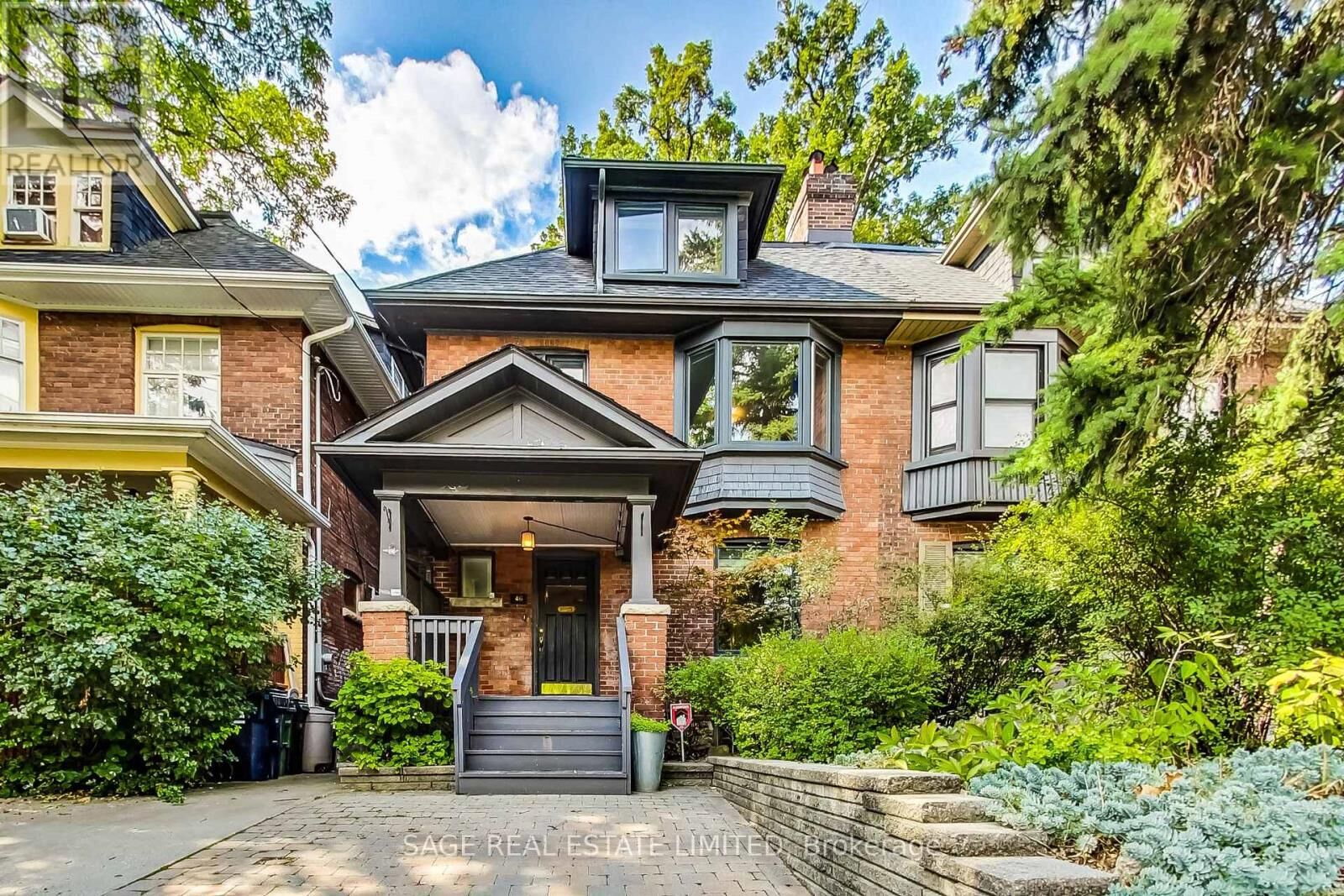 Property Photo:  46 Alberta Avenue  ON M6H 2R6 