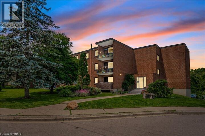 303 Avalon Place — photo 1