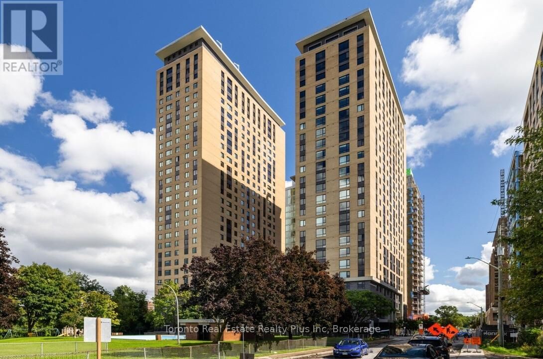 Property Photo: 105 Champagne Avenue South 1918 ON K1S 4P3