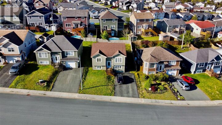 Property Photo:  135 Mallow Drive  NL A1L 0M7 