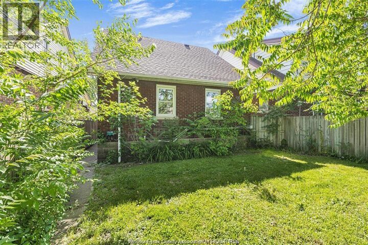 Property Photo:  1376 Goyeau Street Upper  ON N8X 3L1 