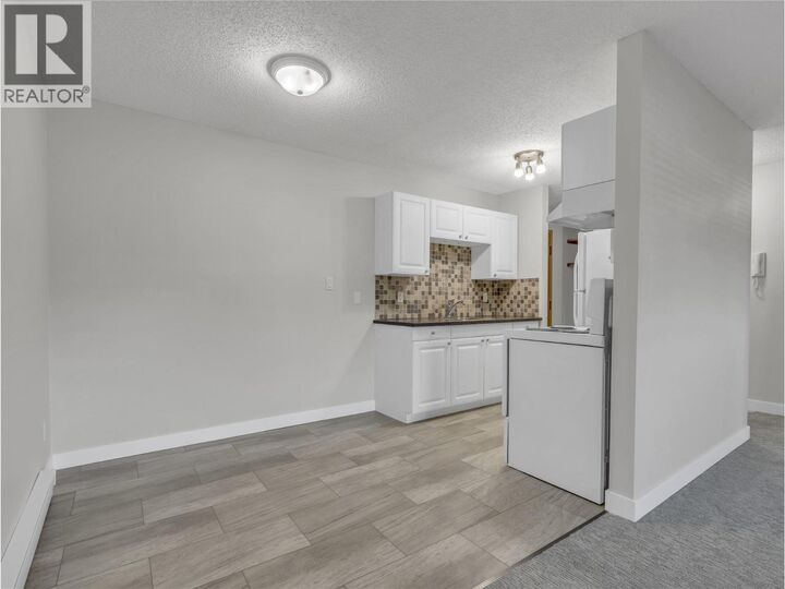 Property Photo:  110 Skaha Place 105  BC V2A 7L1 
