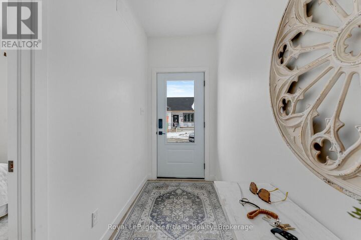 Property Photo: 20 Silver Creek Road ON N0K 1W0